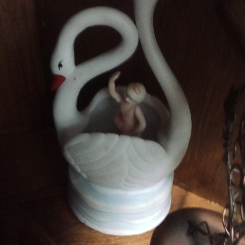 Kenknacks - Picture 9 of 16